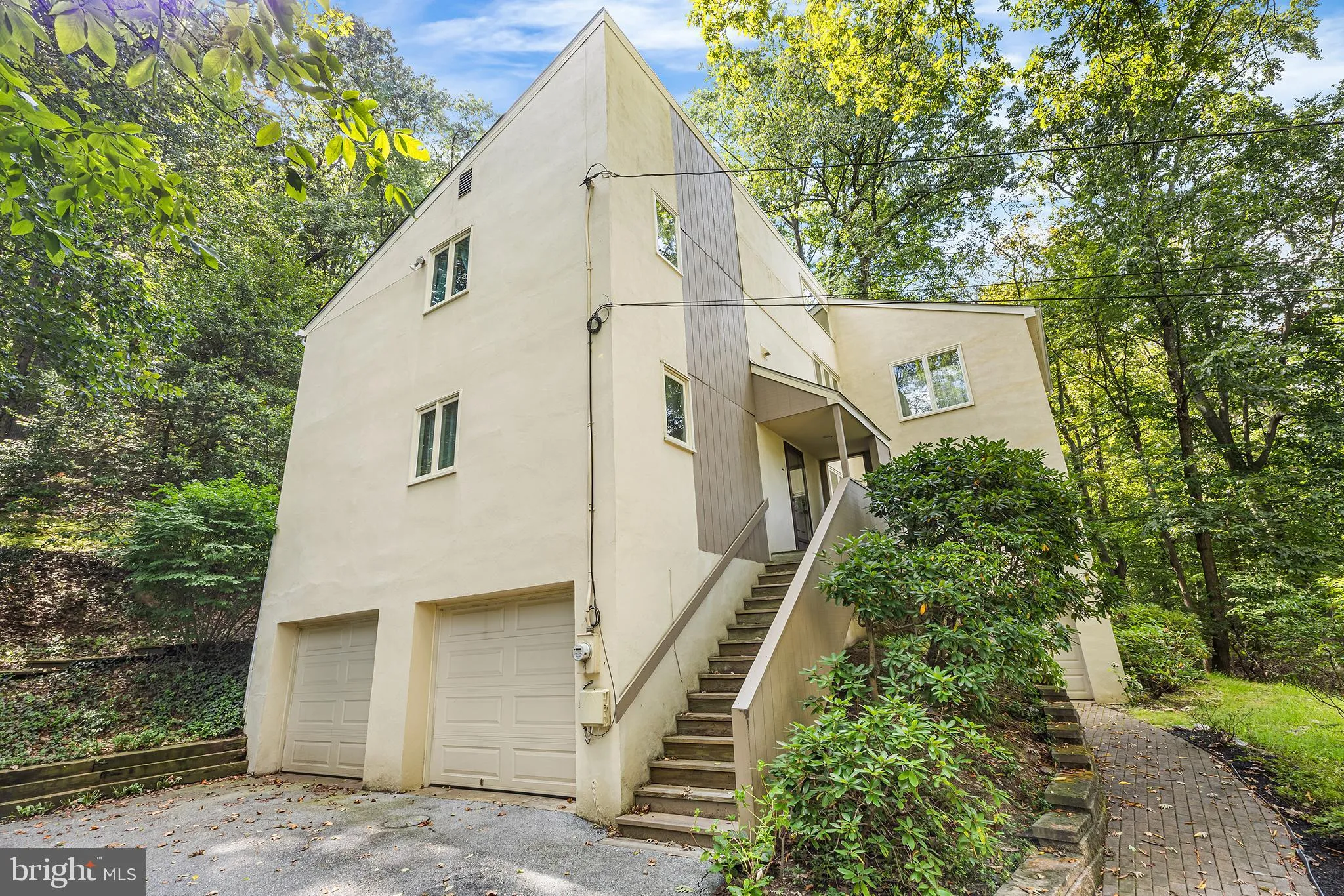 Gulph Mills, Pennsylvania 19428, United States, 3 Bedrooms Bedrooms, ,3 BathroomsBathrooms,Residential,Contingent,209918