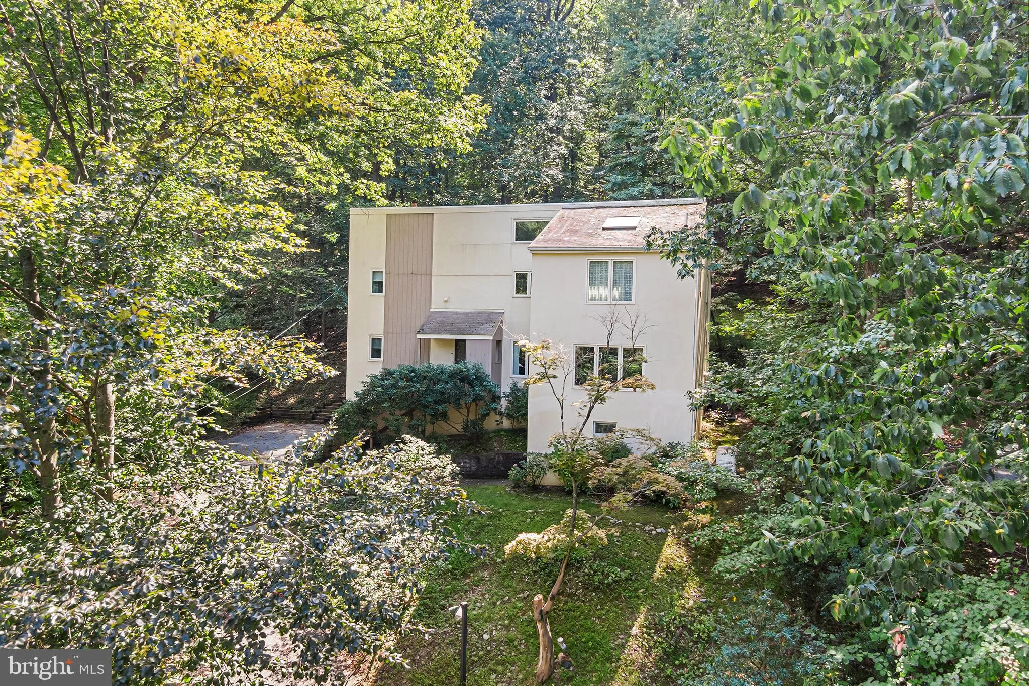 Gulph Mills, Pennsylvania 19428, United States, 3 Bedrooms Bedrooms, ,3 BathroomsBathrooms,Residential,Contingent,209918