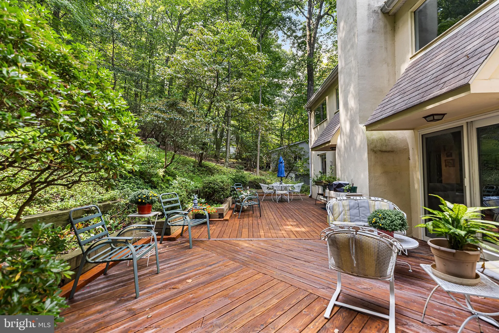 Gulph Mills, Pennsylvania 19428, United States, 3 Bedrooms Bedrooms, ,3 BathroomsBathrooms,Residential,Contingent,209918