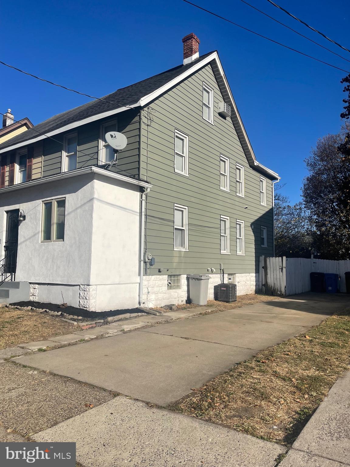 323 HIGH STREET