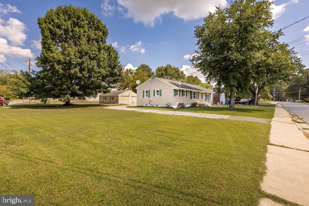 LIVINGSTON HEIGHTS - Residential