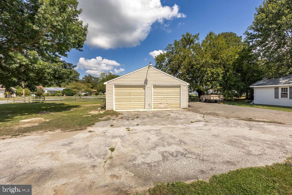 LIVINGSTON HEIGHTS - Residential