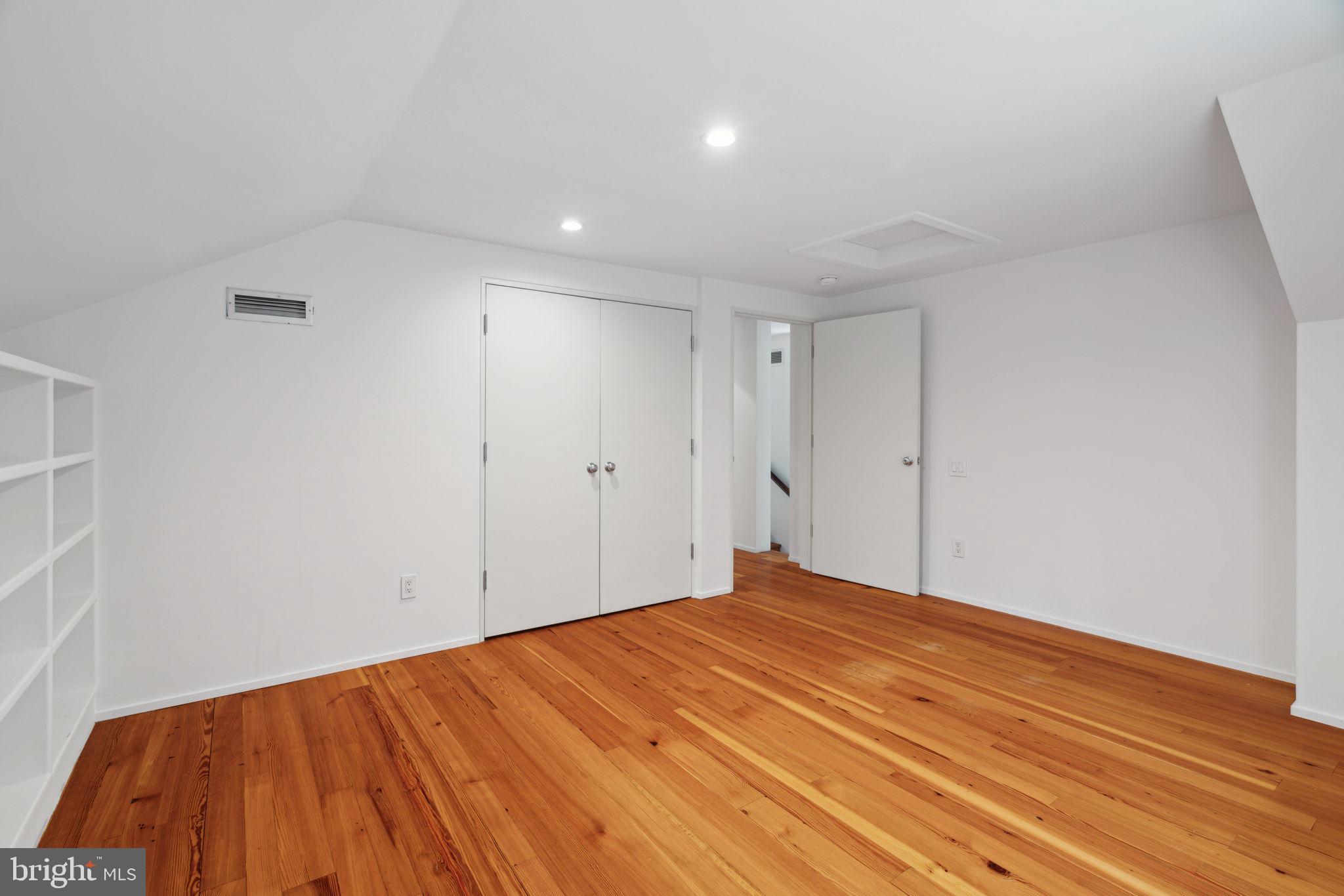 GLEN MILLS - Residential