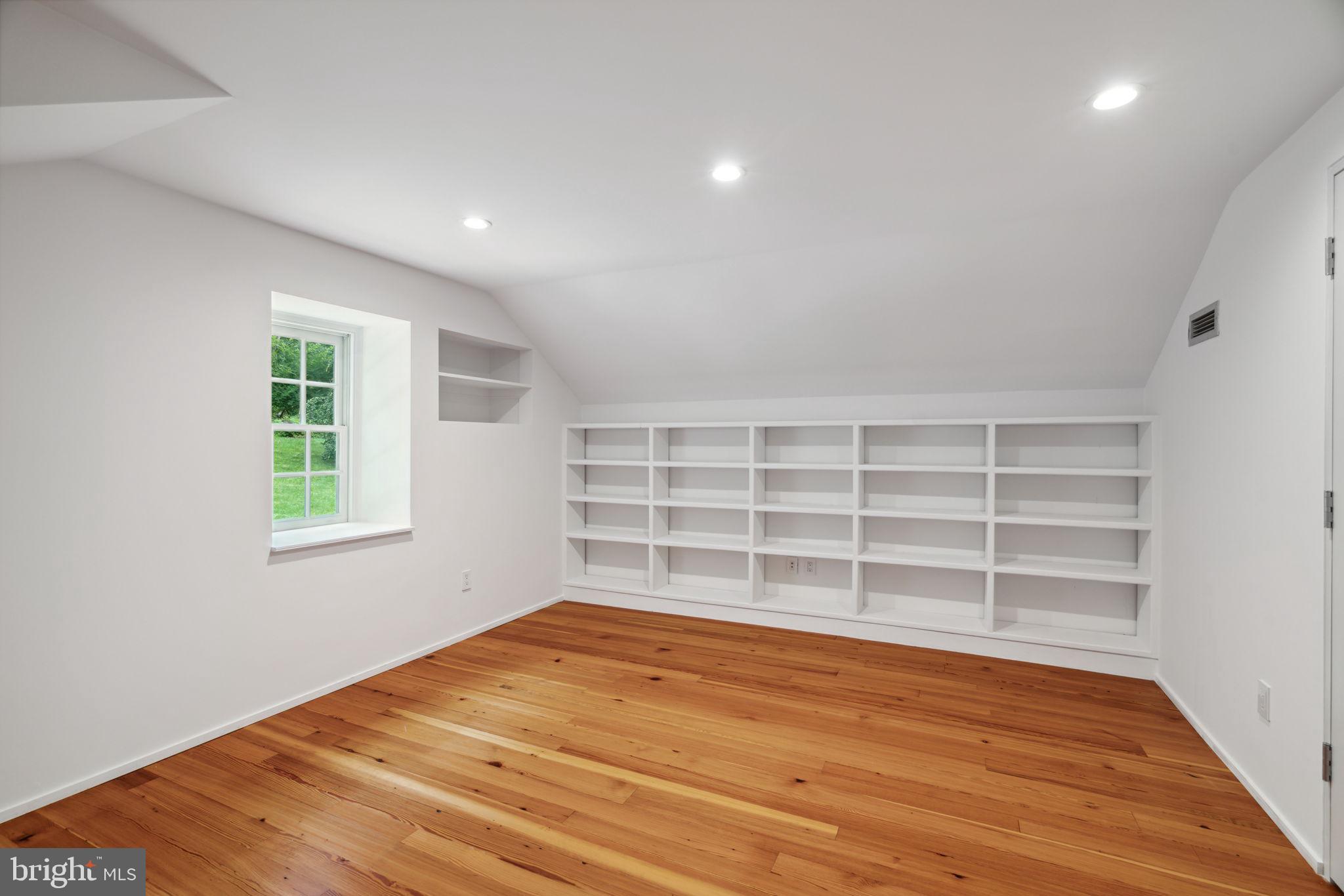 GLEN MILLS - Residential