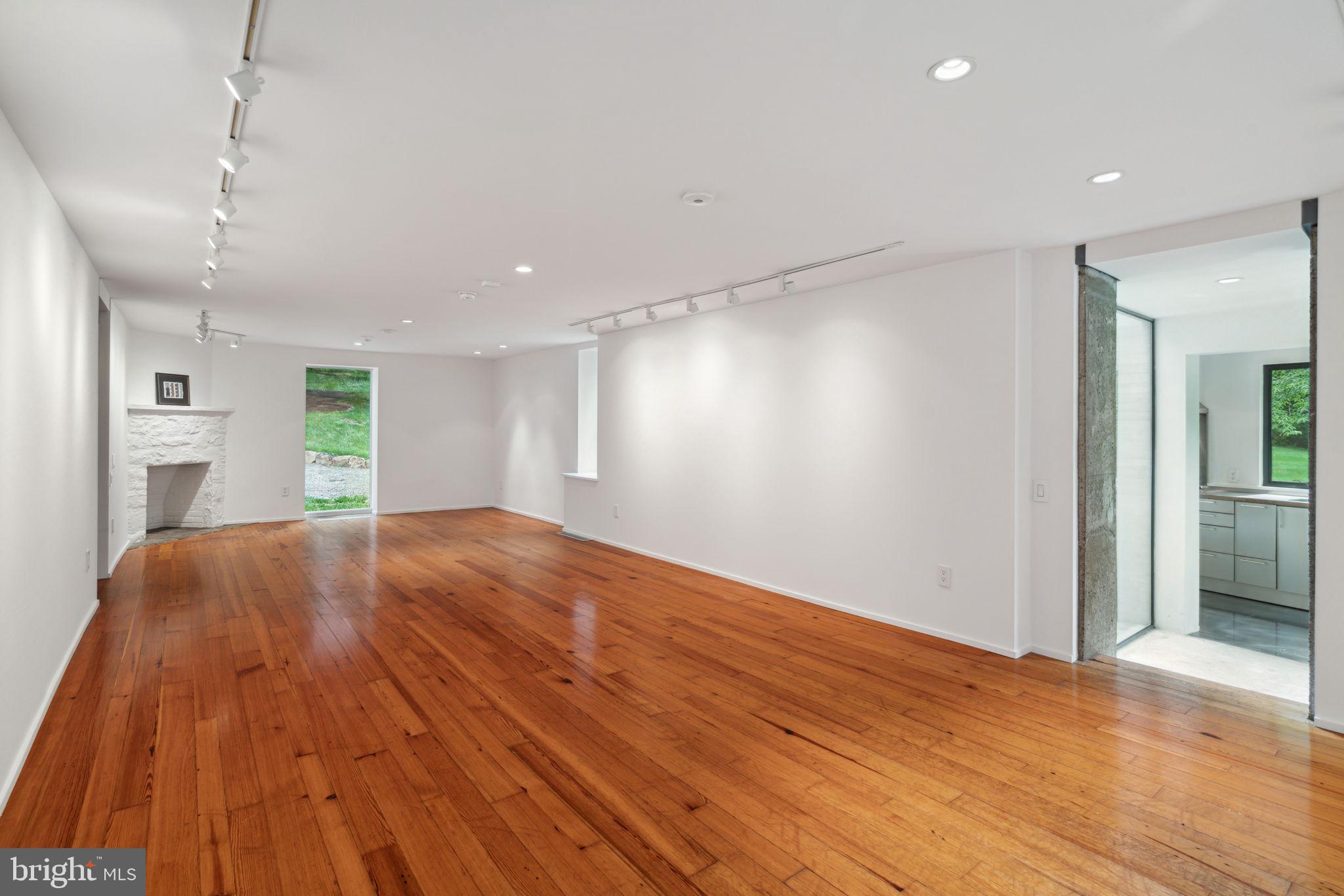 GLEN MILLS - Residential