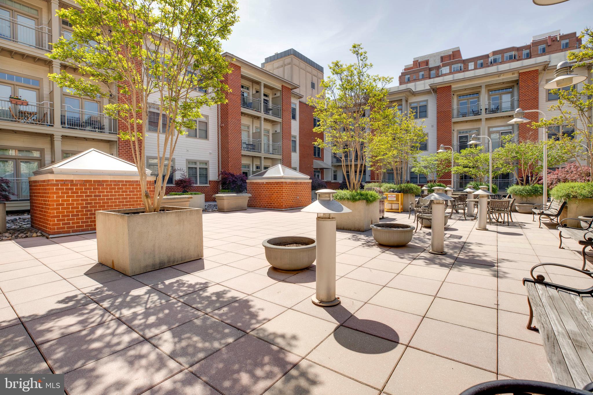 THE ROYALTON - Residential Lease