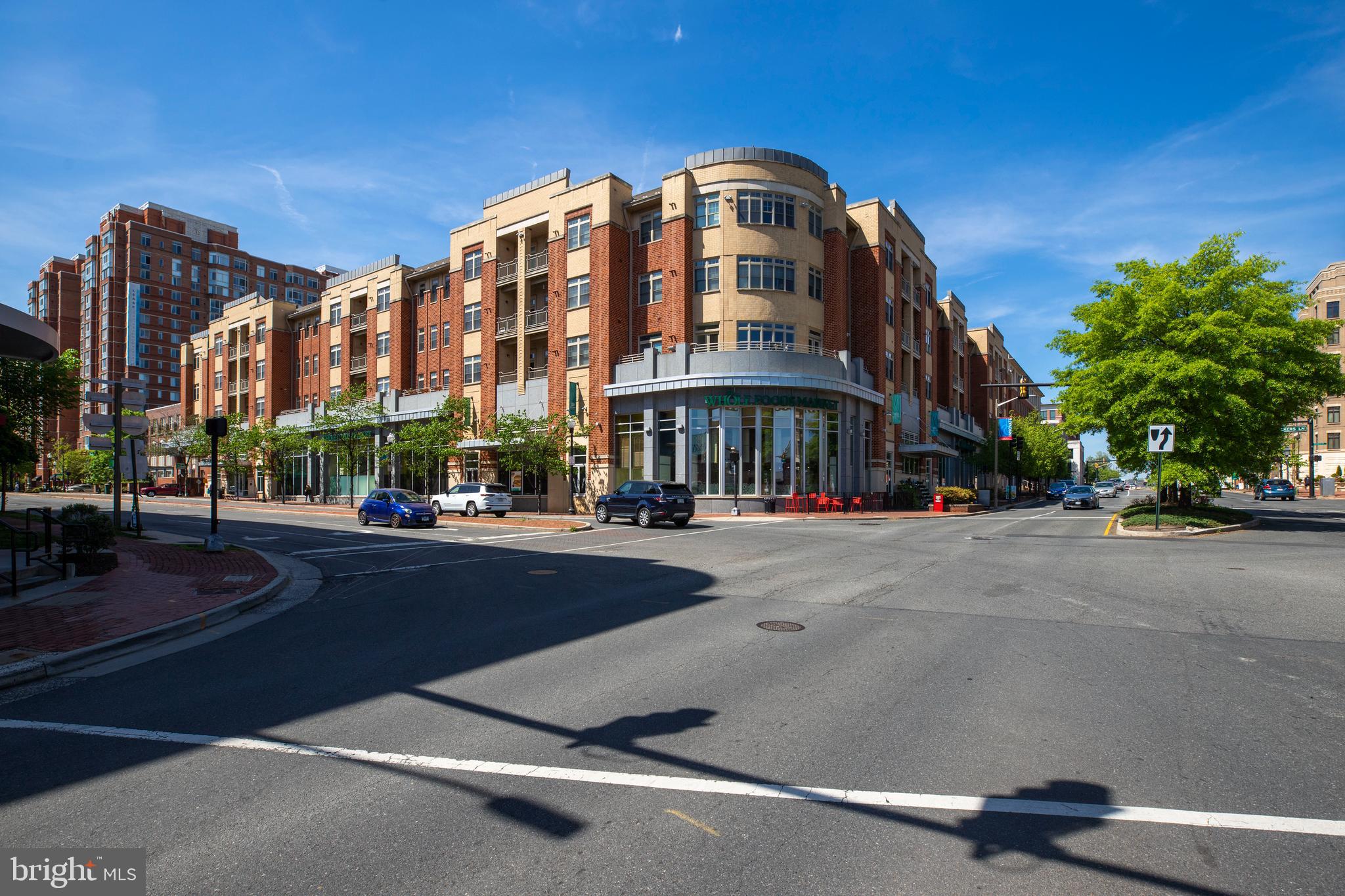 THE ROYALTON - Residential Lease