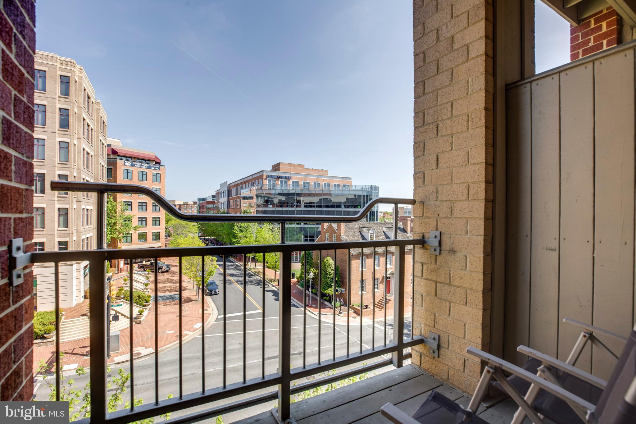 THE ROYALTON - Residential Lease