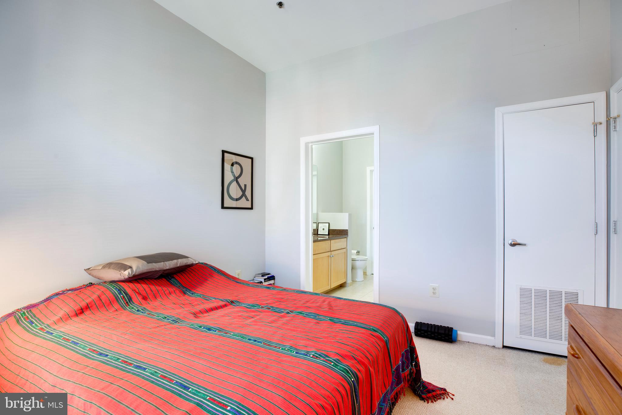 THE ROYALTON - Residential Lease