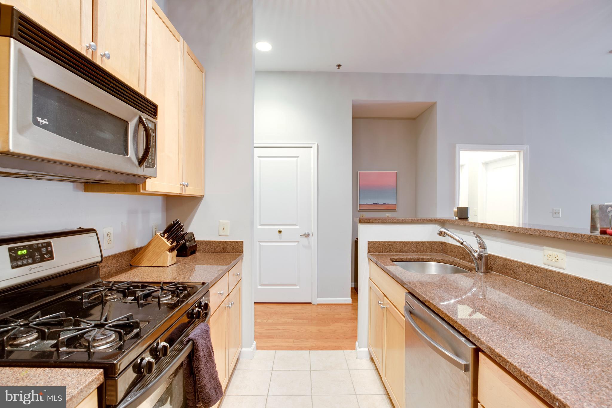 THE ROYALTON - Residential Lease