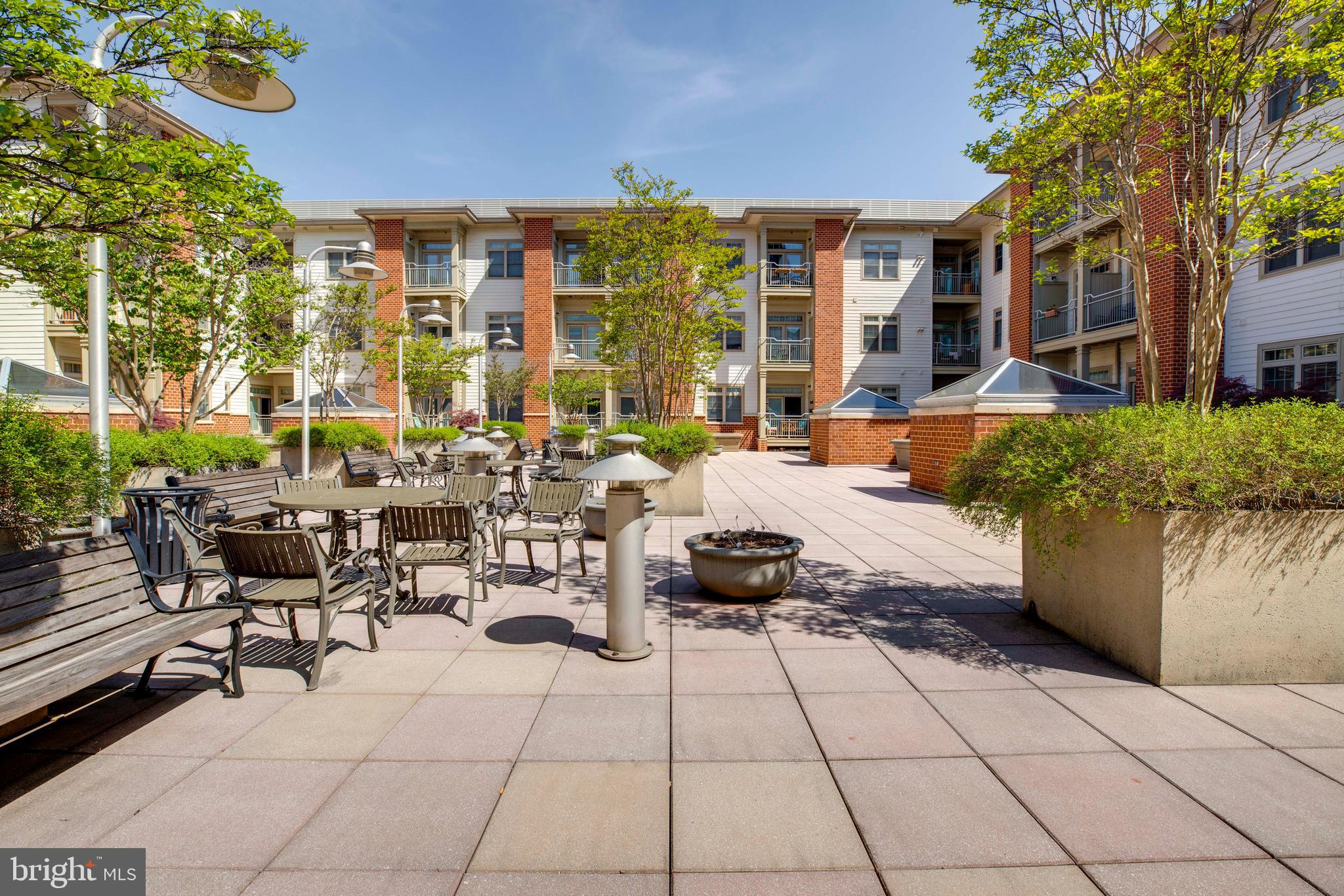 THE ROYALTON - Residential Lease