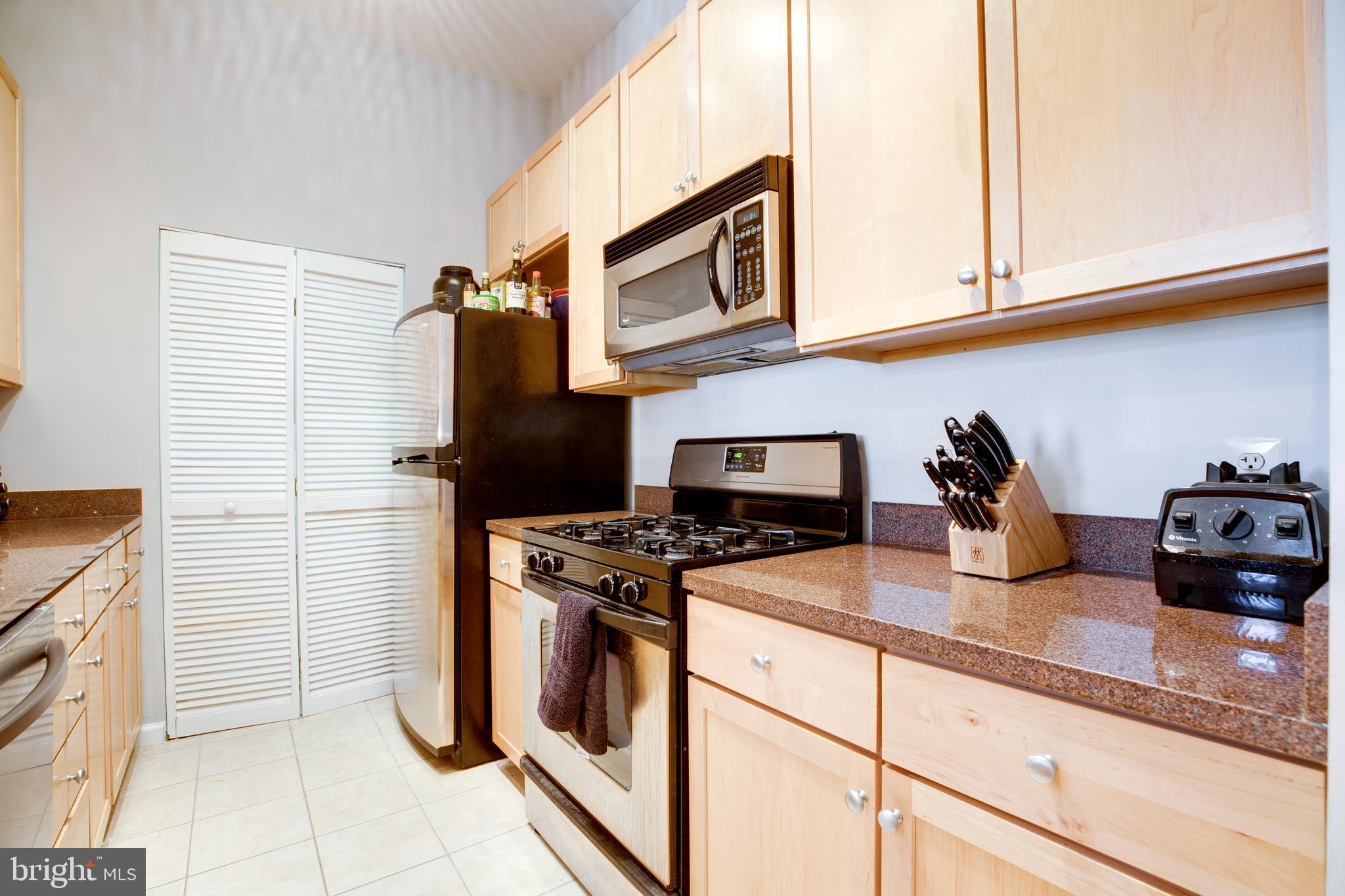 THE ROYALTON - Residential Lease