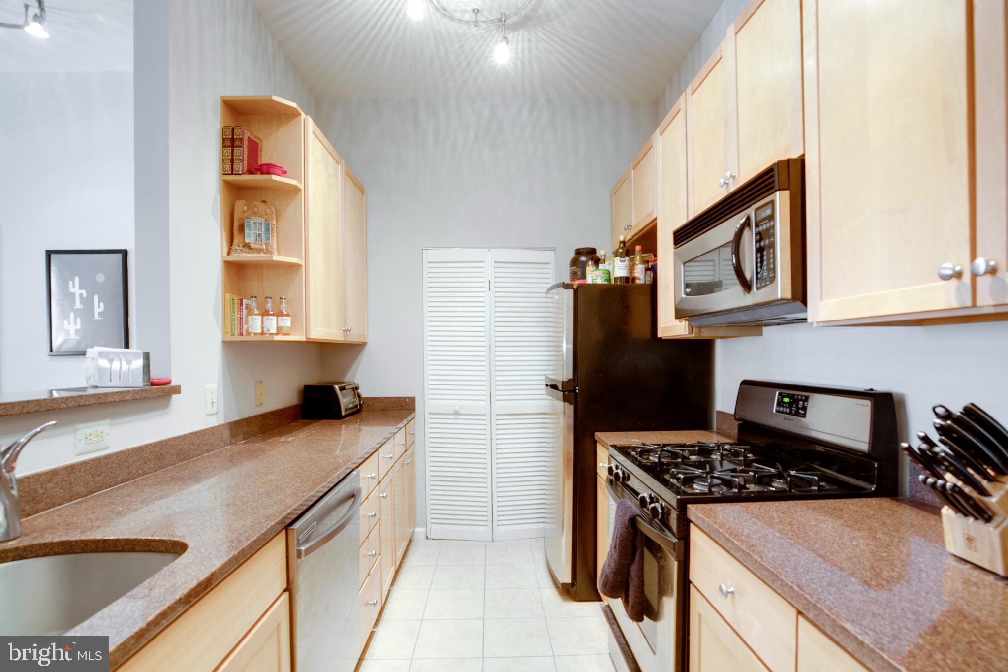 THE ROYALTON - Residential Lease