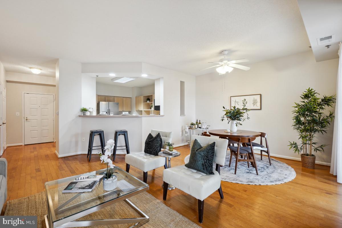 LEISURE WORLD - Residential