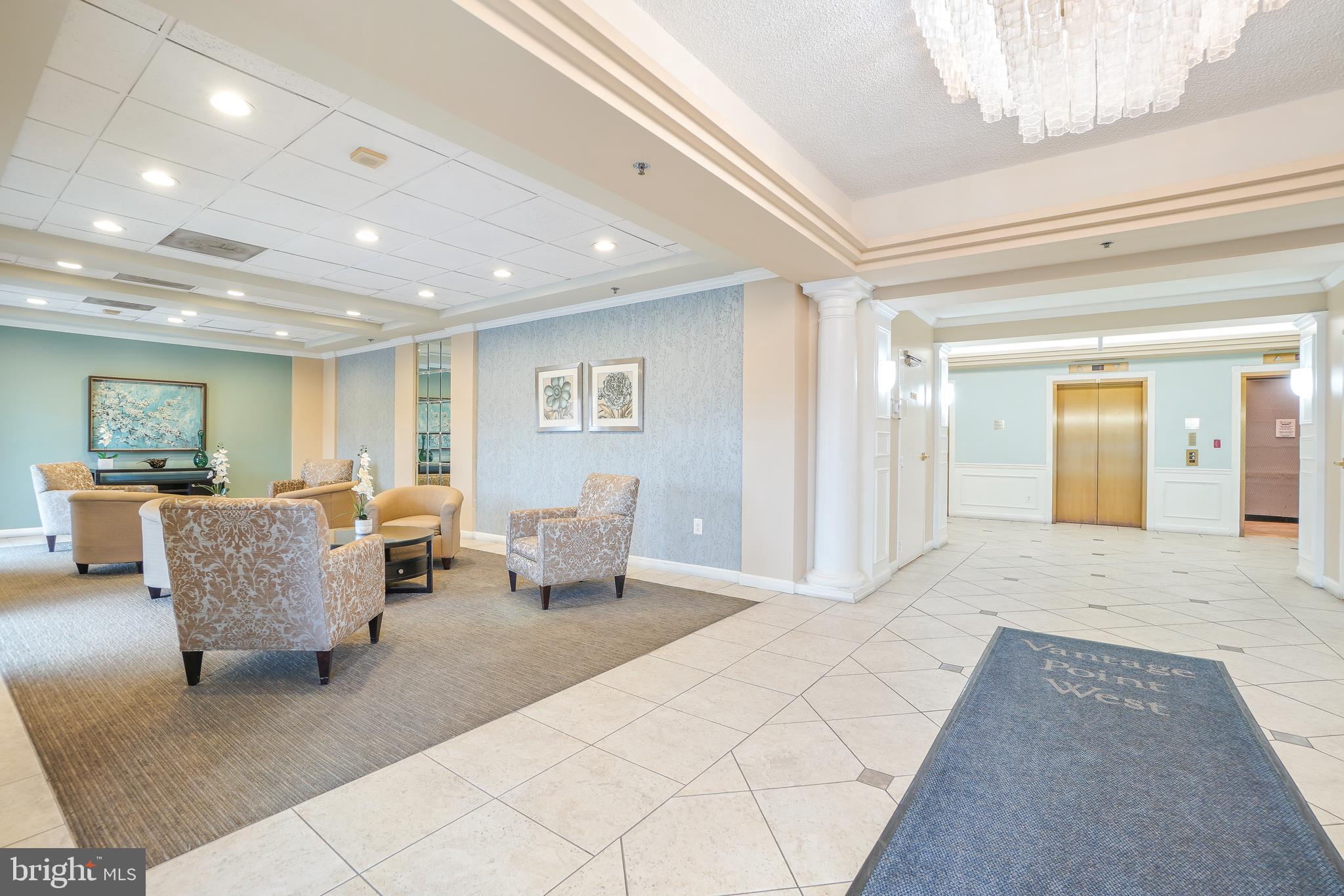 LEISURE WORLD - Residential