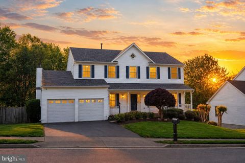 Photo of 2052 Jennings Street, WOODBRIDGE, VA 22191 (MLS # VAPW2117862)