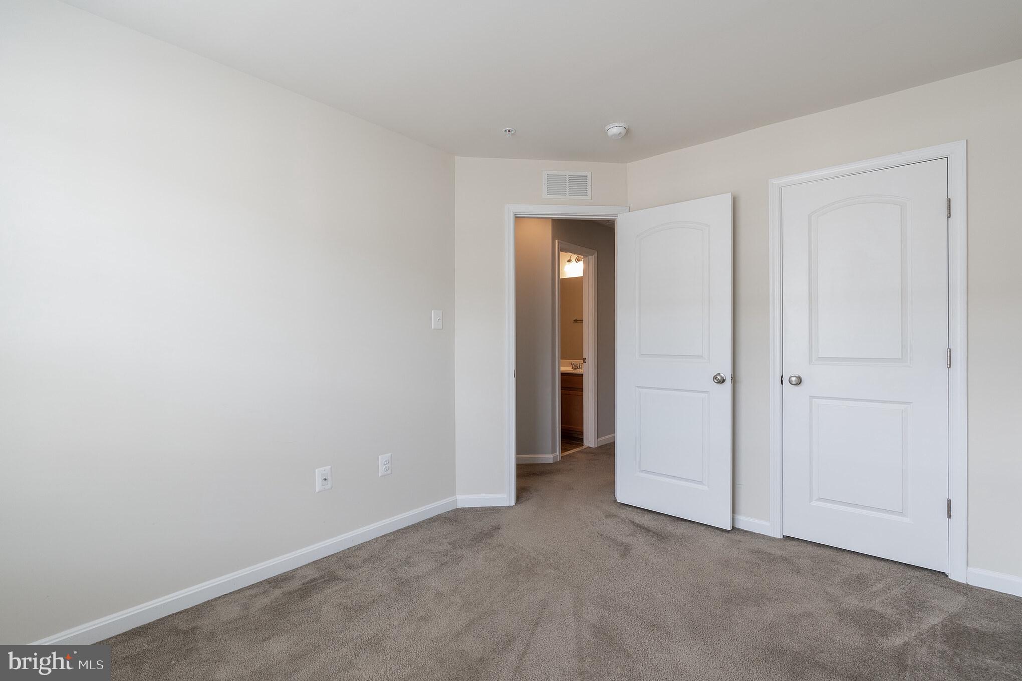 WOODMOORE TOWNE CENTRE - Residential