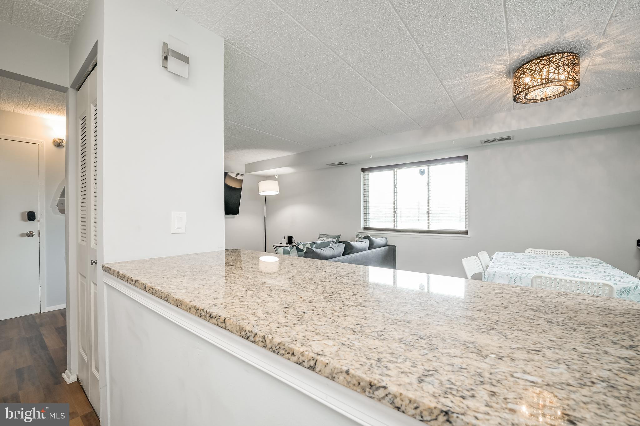 AMBERTOWNE - Residential