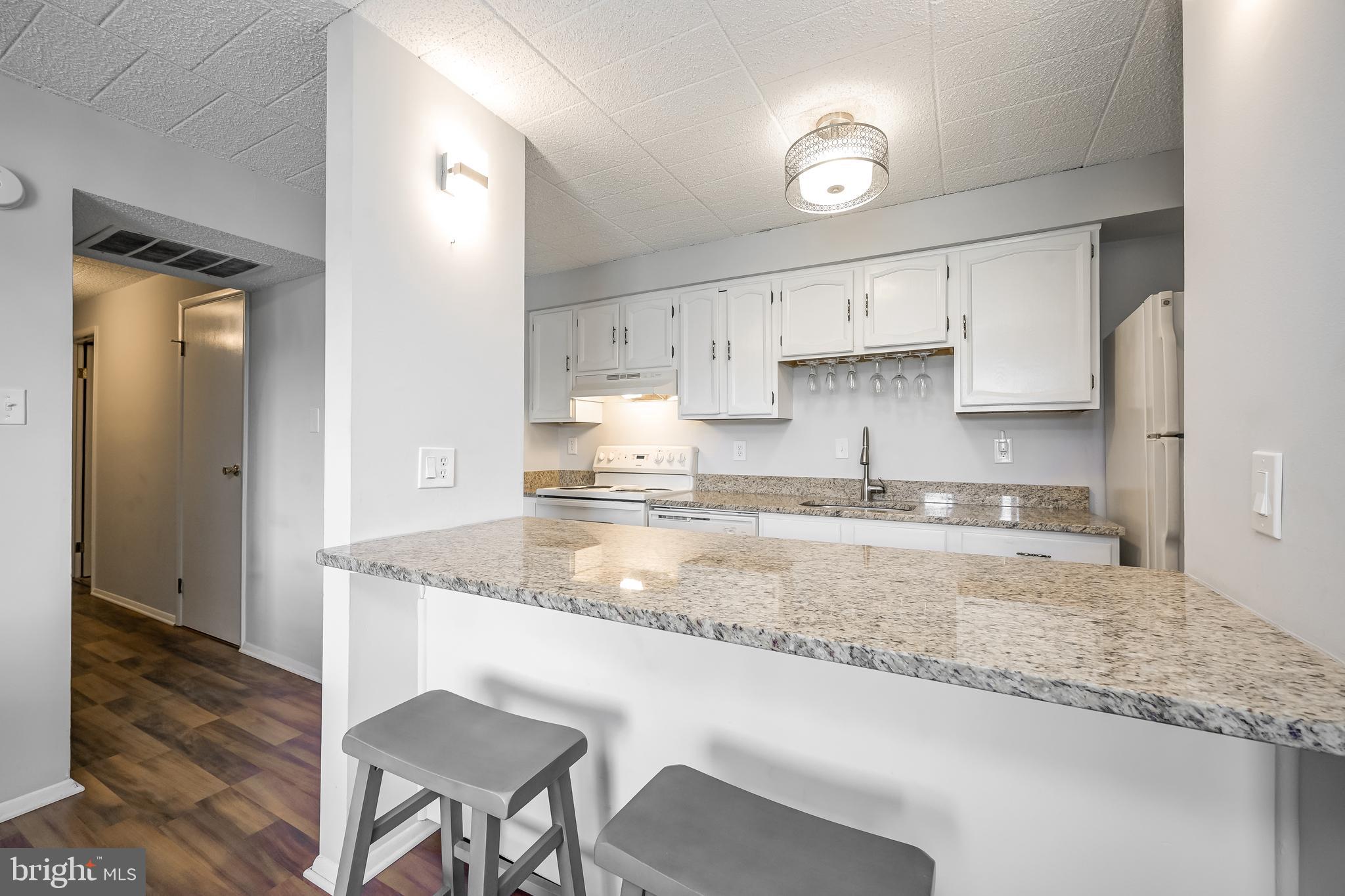 AMBERTOWNE - Residential