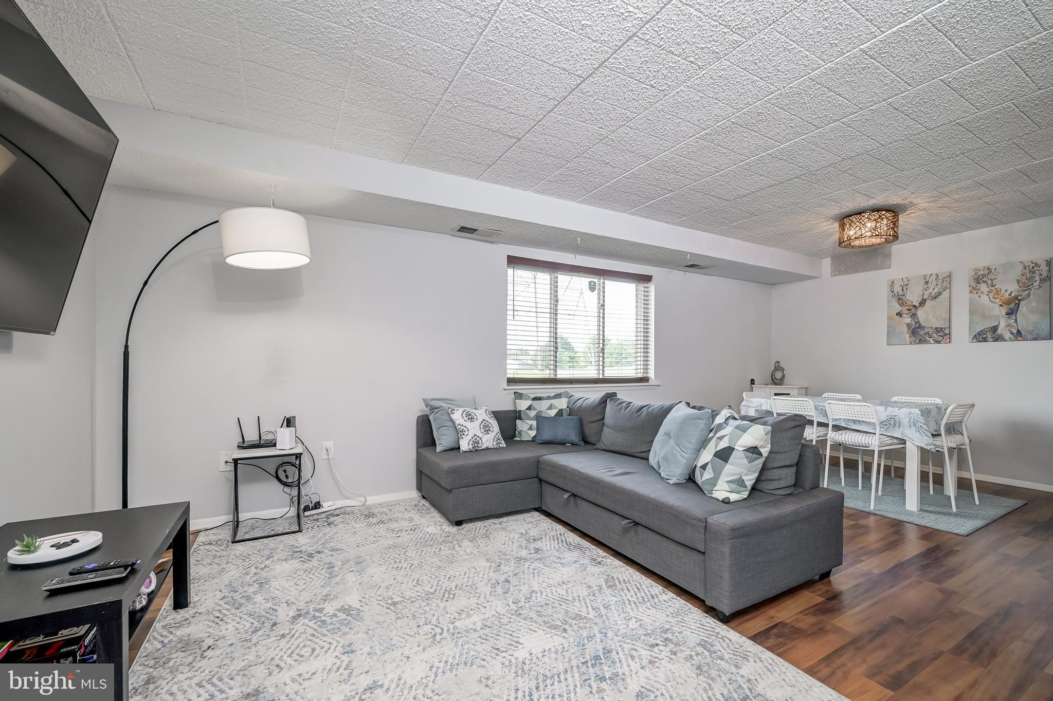 AMBERTOWNE - Residential