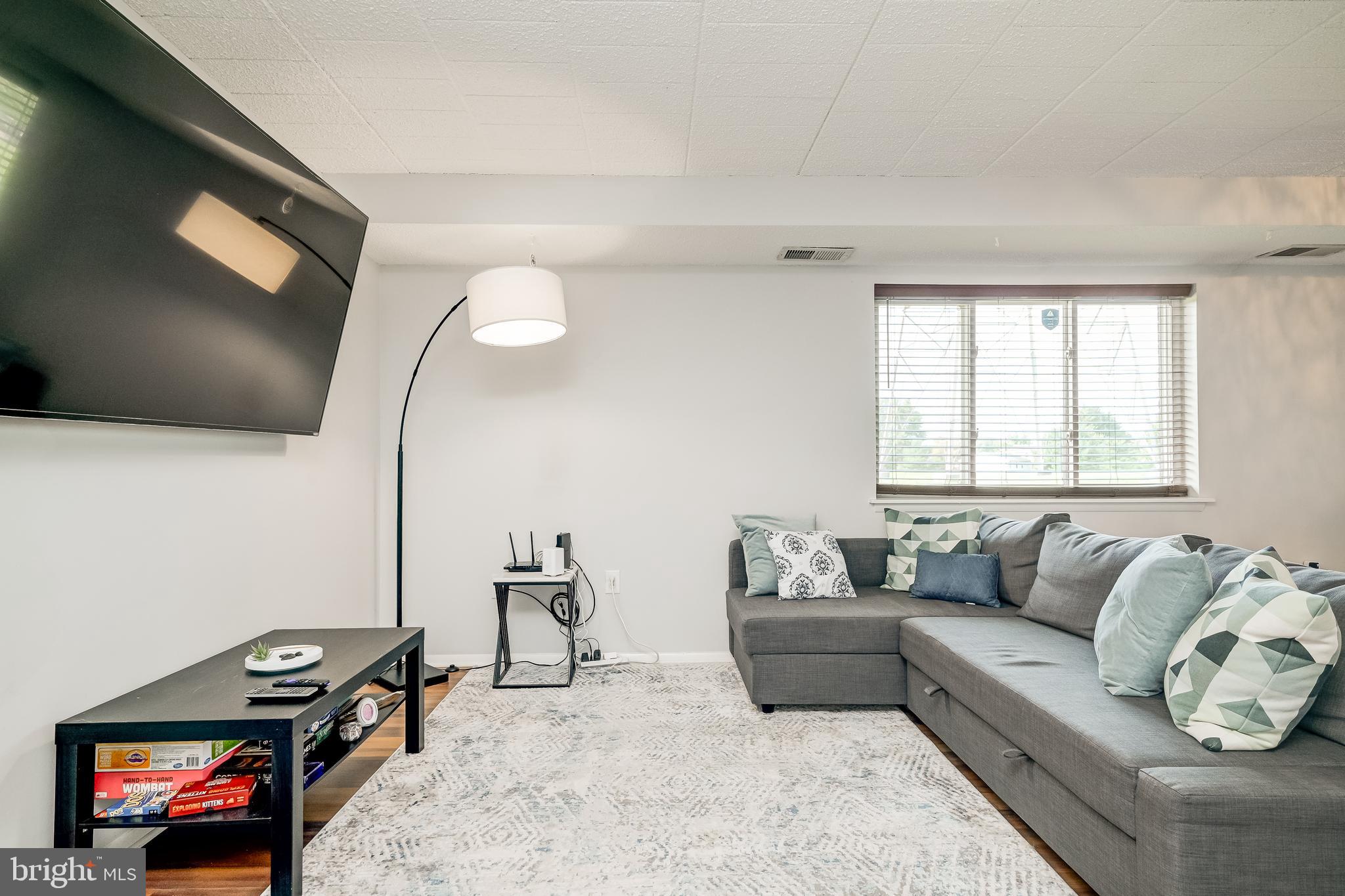 AMBERTOWNE - Residential