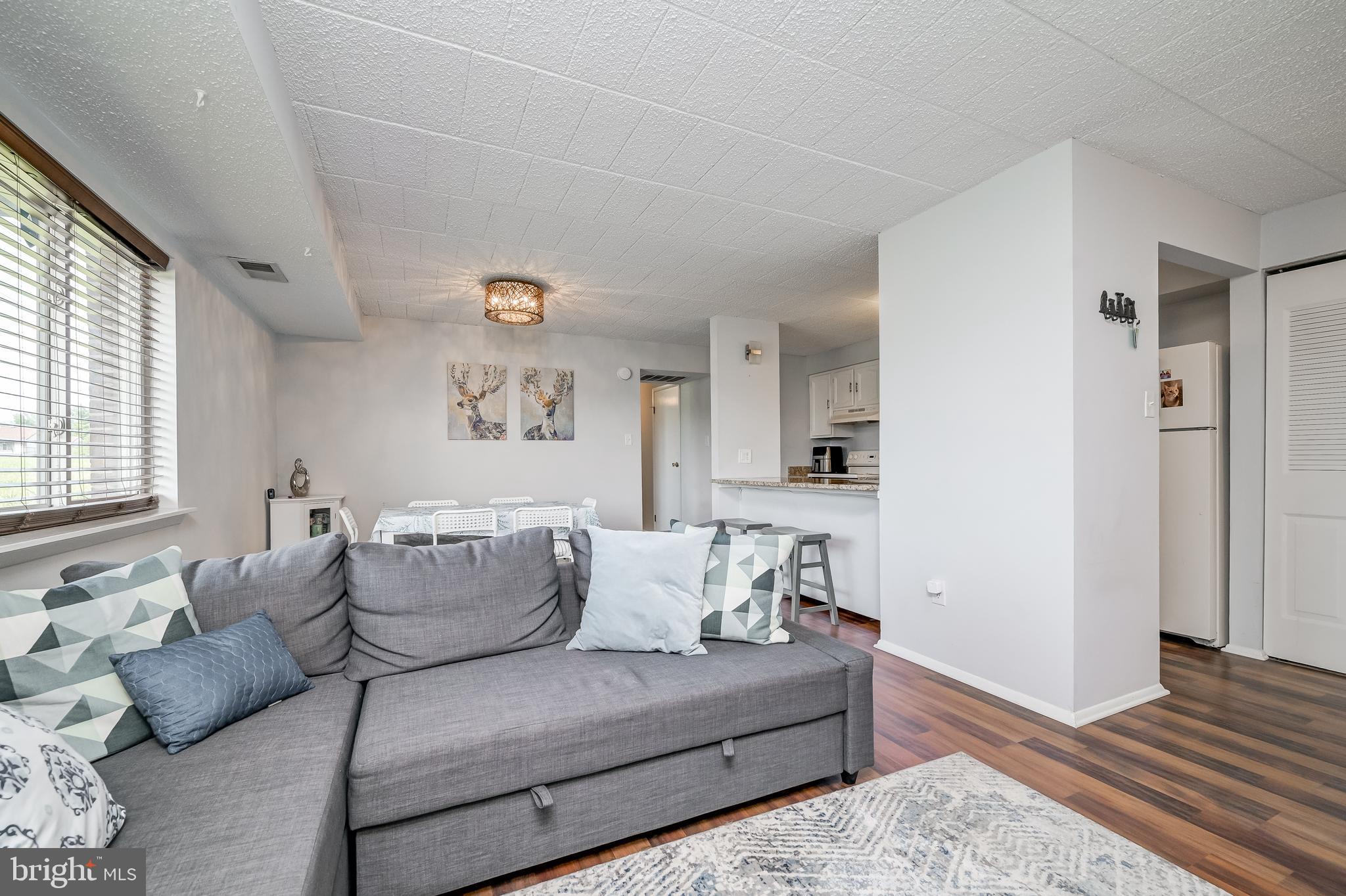 AMBERTOWNE - Residential