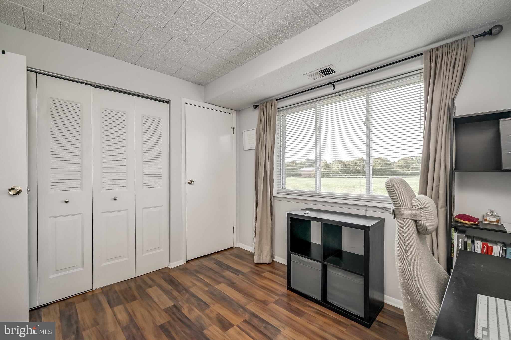 AMBERTOWNE - Residential