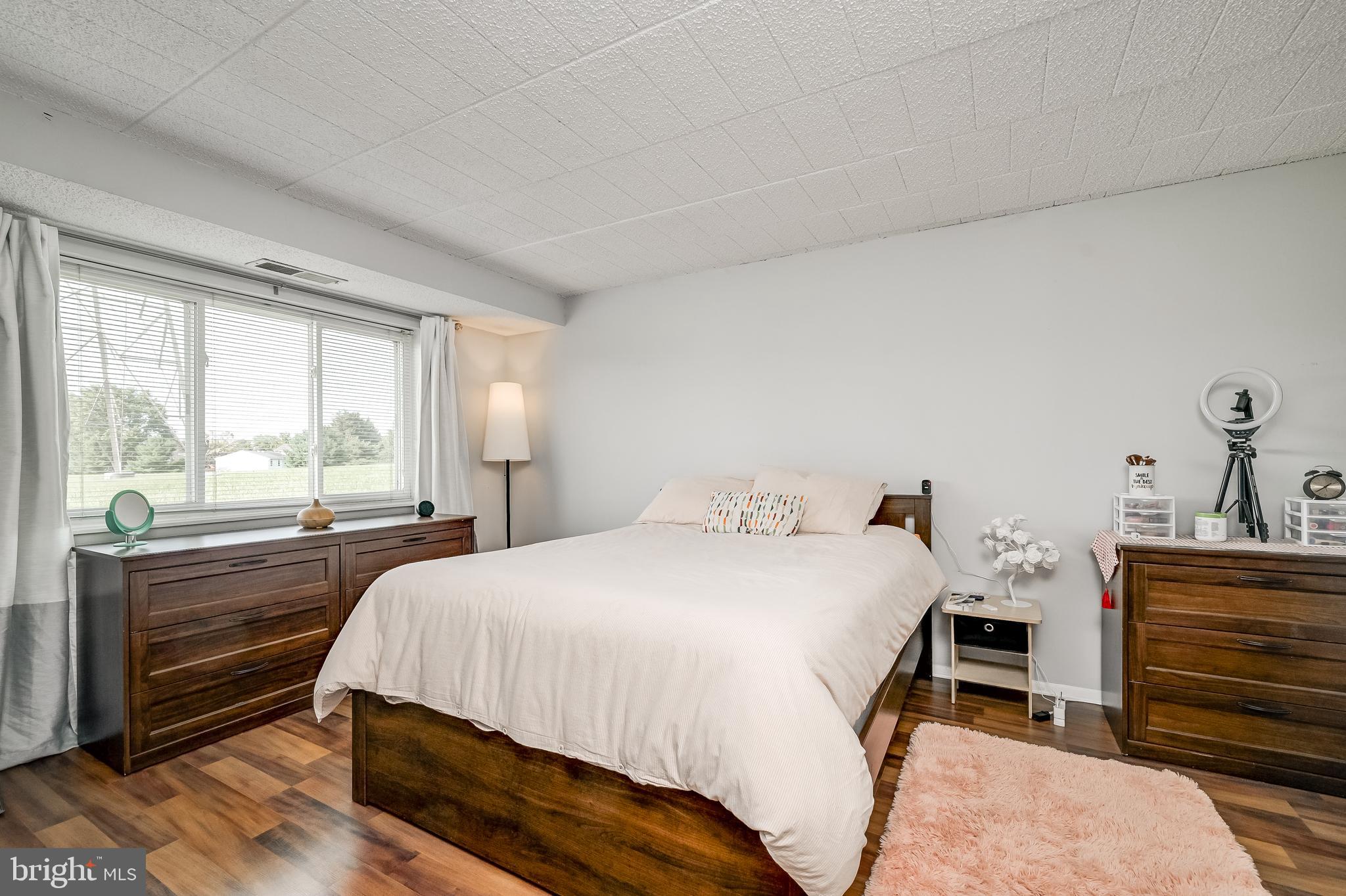 AMBERTOWNE - Residential