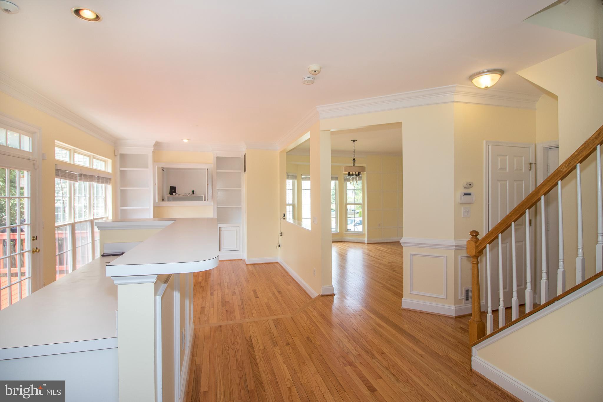 BLOOMS CROSSING - Residential Lease