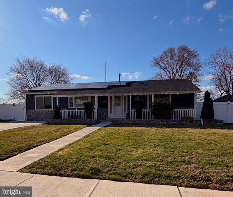 Photo of 24 Craig Drive, WOODBURY, NJ 08096 (MLS # NJGL2070512)