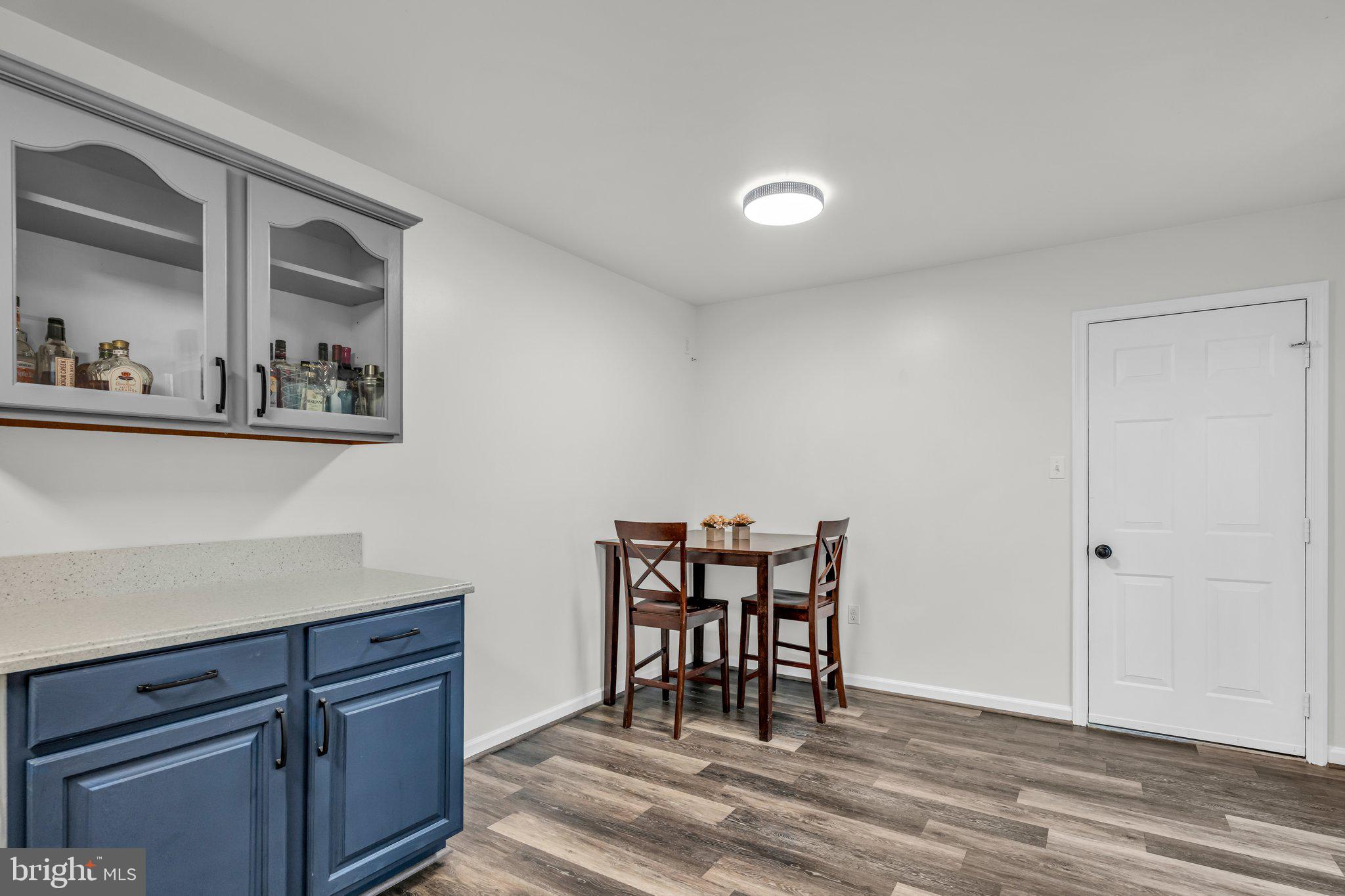 HAMPSHIRE - Residential