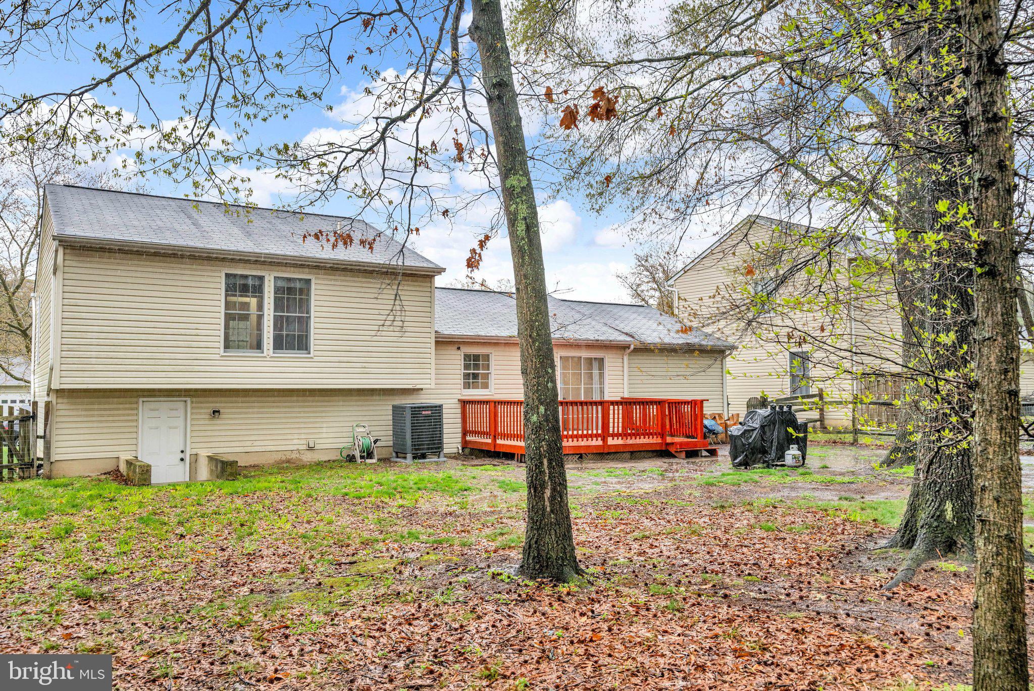 HAMPSHIRE - Residential