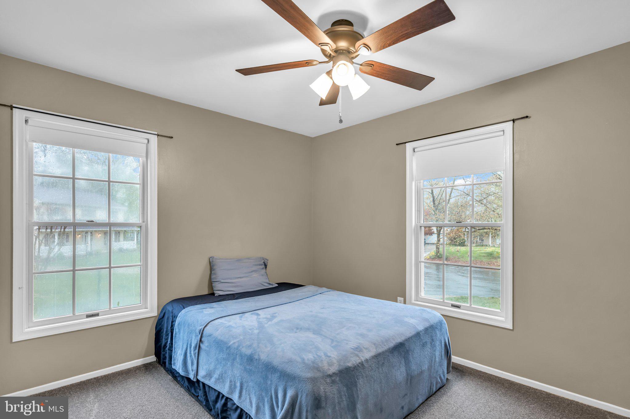 HAMPSHIRE - Residential