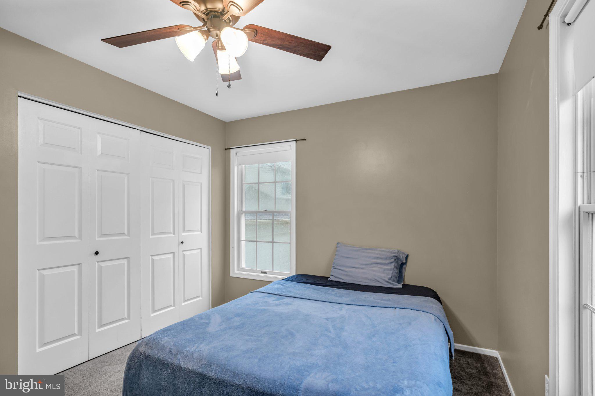 HAMPSHIRE - Residential