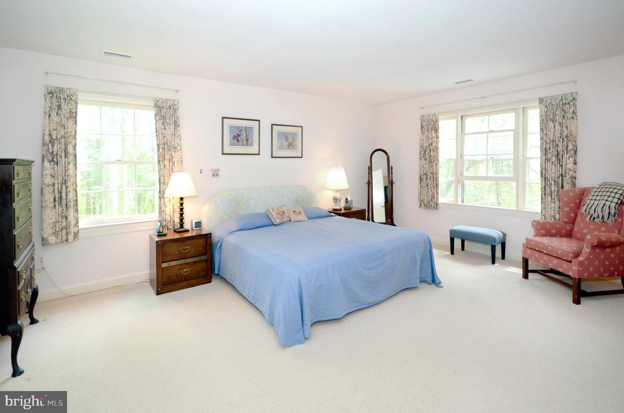 RUXTON - Residential