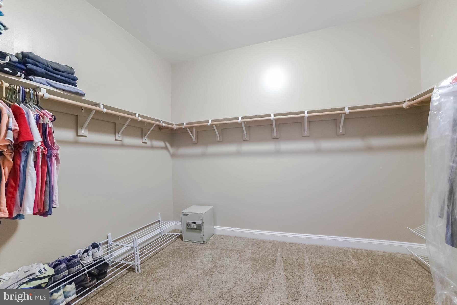 PORTNEYS OVERLOOK - Residential