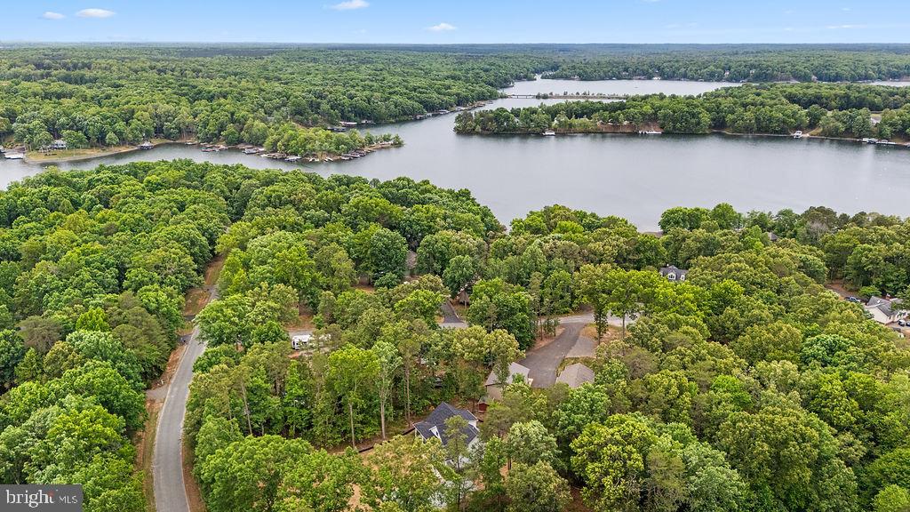 EDGEWOOD BAY - Residential