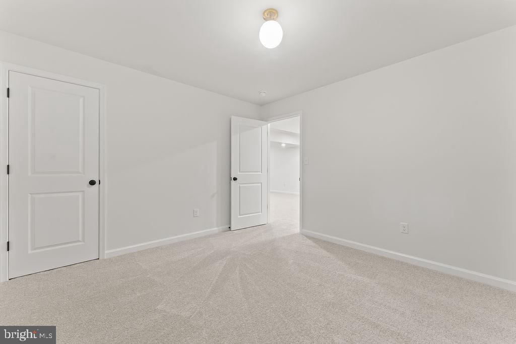 EDGEWOOD BAY - Residential