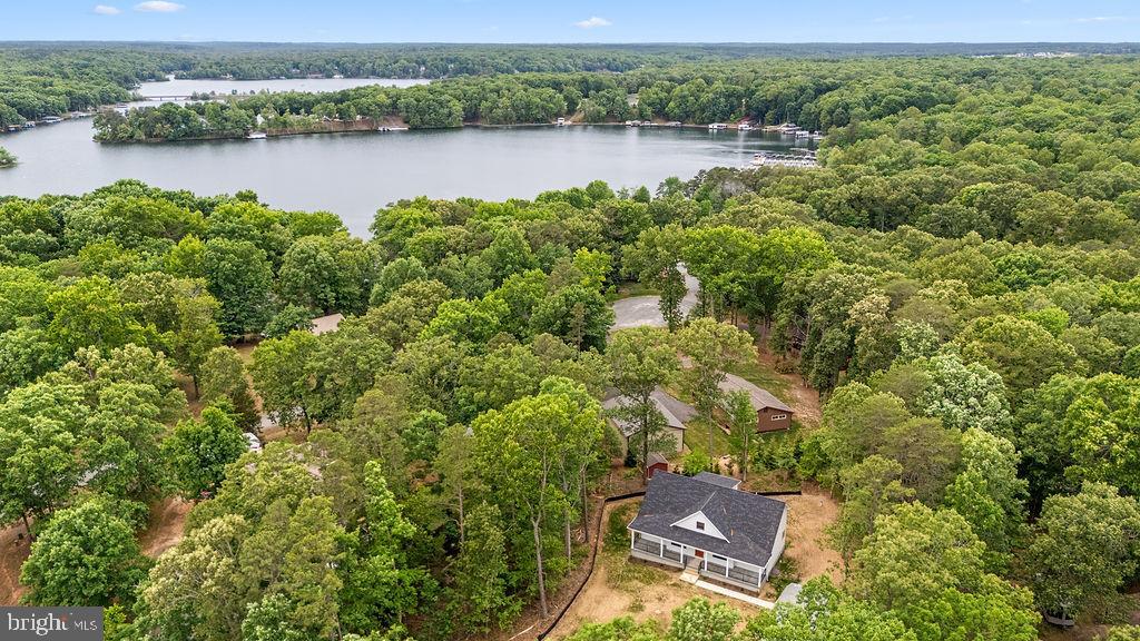 EDGEWOOD BAY - Residential