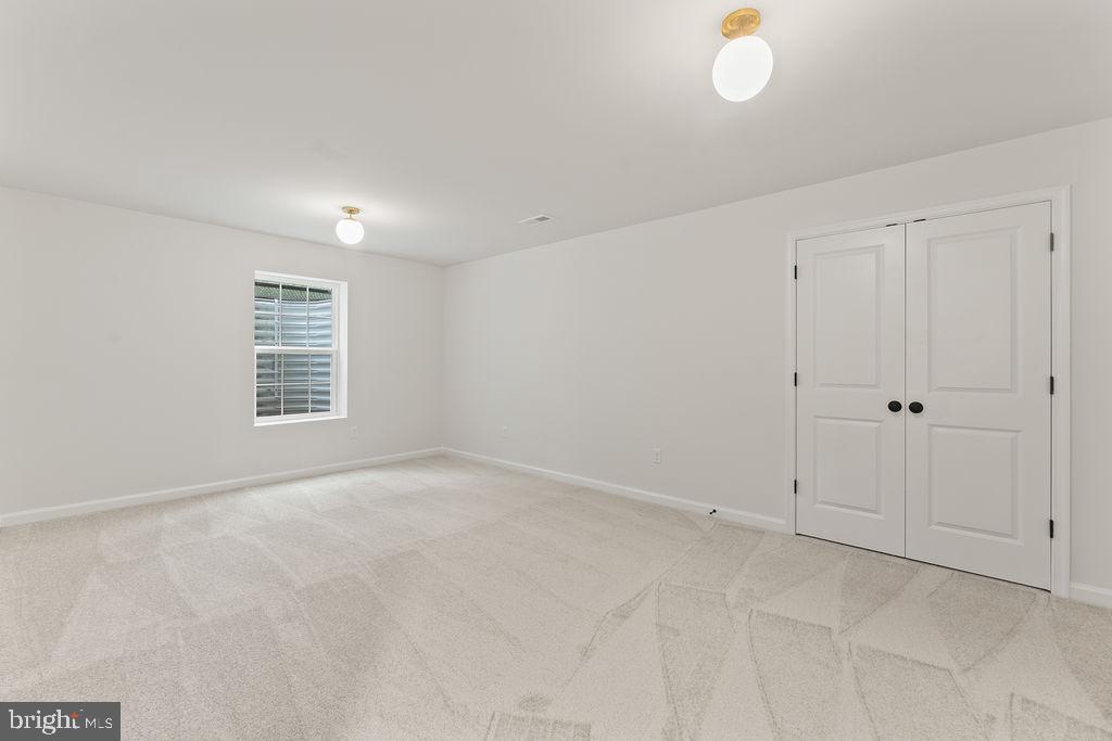 EDGEWOOD BAY - Residential