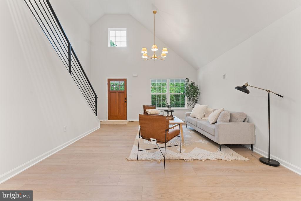 EDGEWOOD BAY - Residential