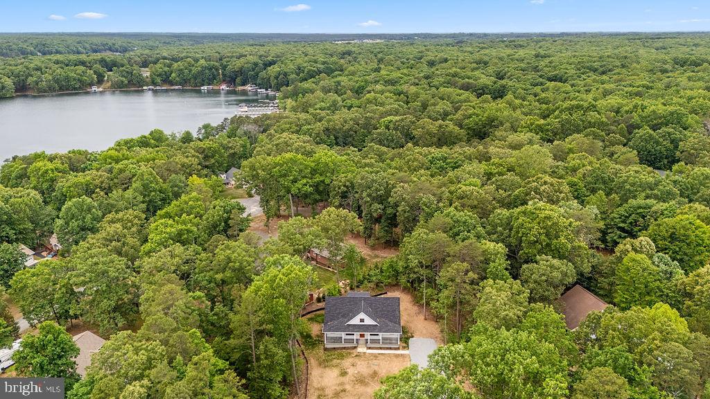 EDGEWOOD BAY - Residential