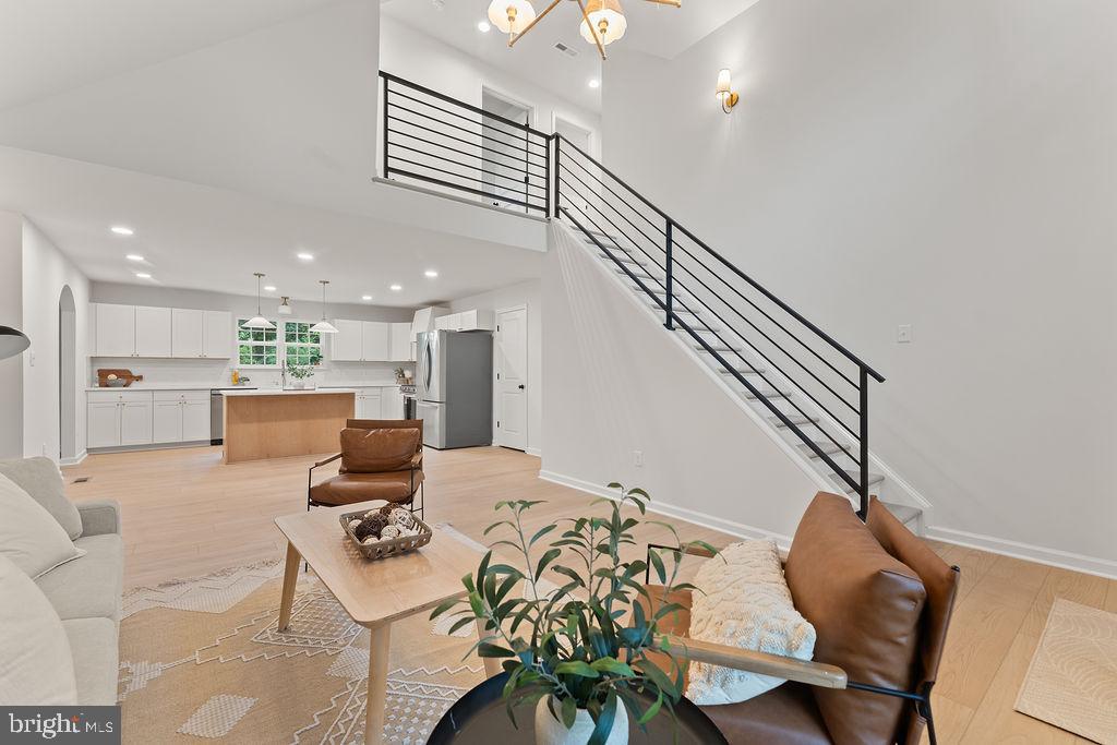 EDGEWOOD BAY - Residential