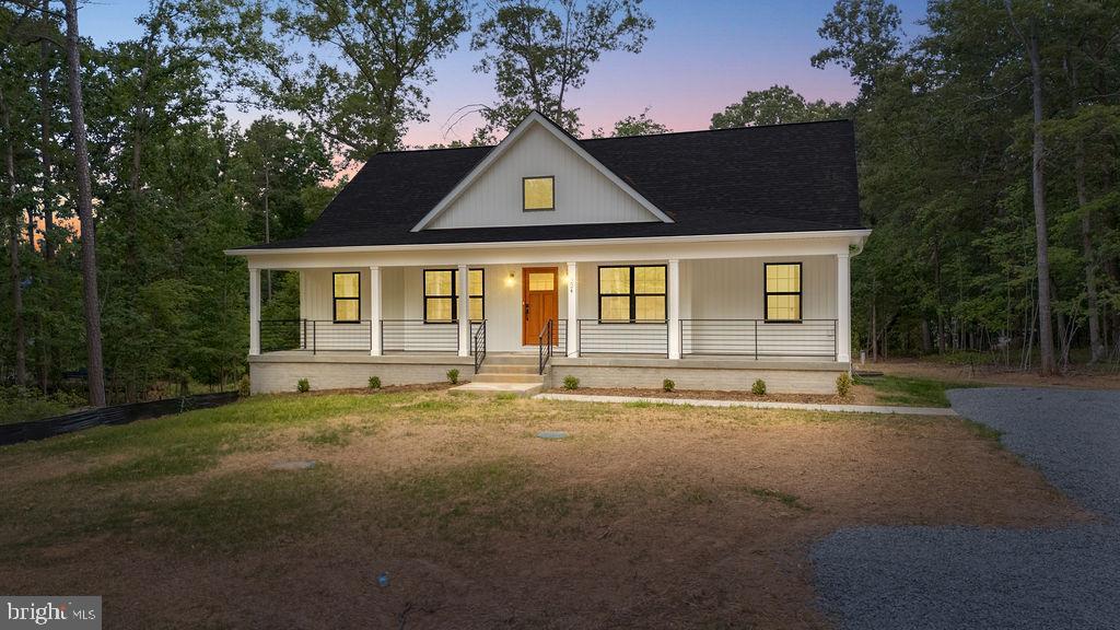 EDGEWOOD BAY - Residential