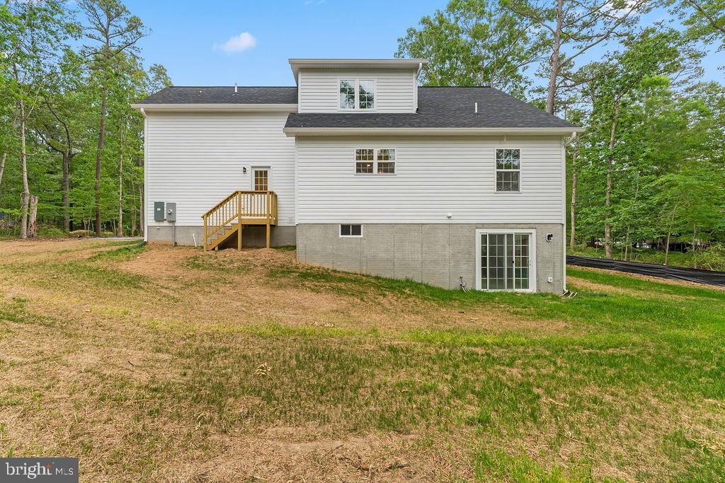 EDGEWOOD BAY - Residential