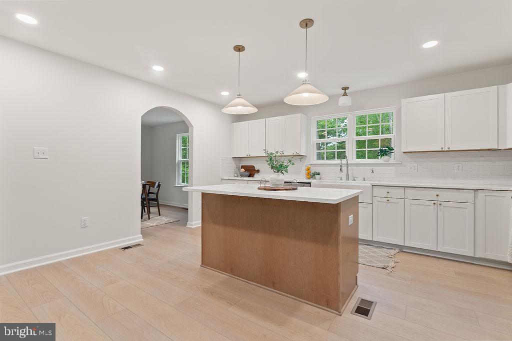 EDGEWOOD BAY - Residential