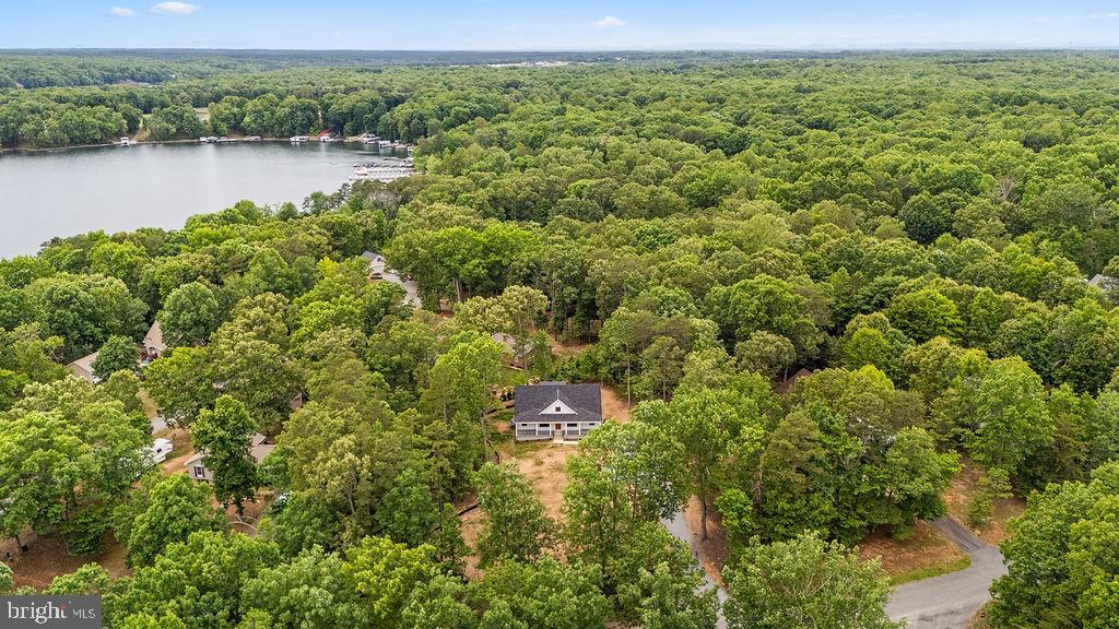 EDGEWOOD BAY - Residential
