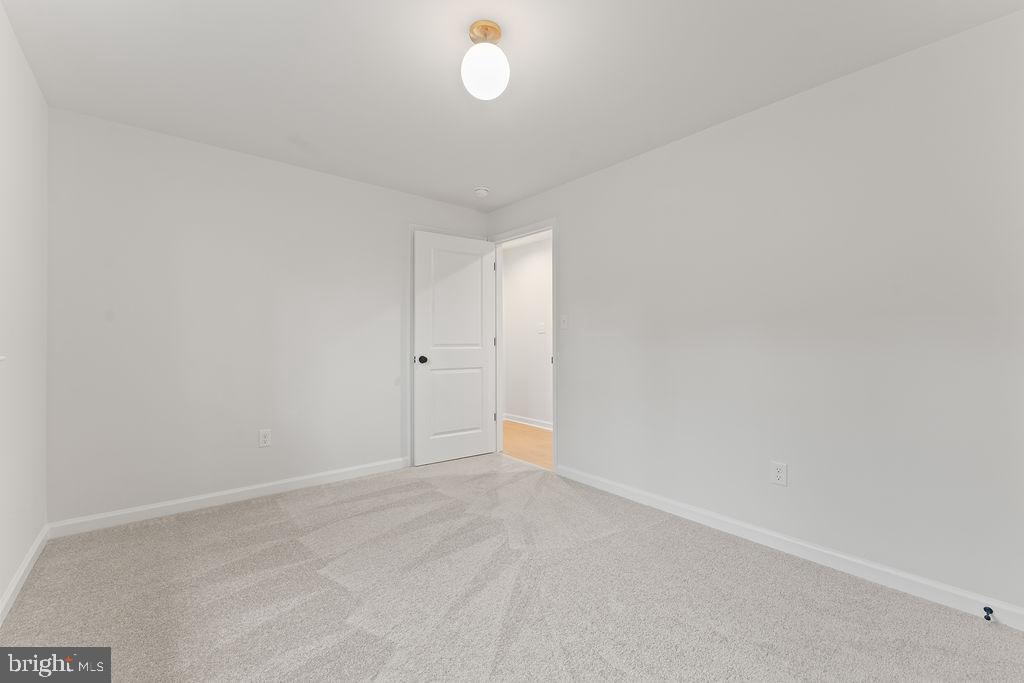 EDGEWOOD BAY - Residential