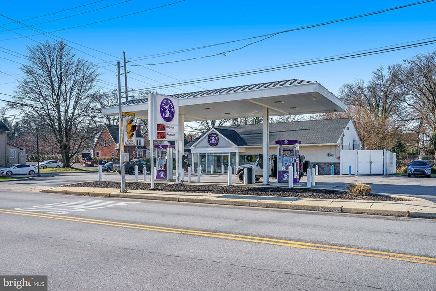 Fantastic opportunity to add this fully updated convenience store and gas station to your portfolio.  Exterior refit including new entrance with vestibule, patio, siding, and the roof. Tank top upgrade with new Gilbarco 700 dispensers. Canopy exterior refit. All interior countertops upgraded. 5 ton HVAC evaporator replaced means no capital improvements in the near term.  Corner location in the rapidly expanding town of Kennett Square