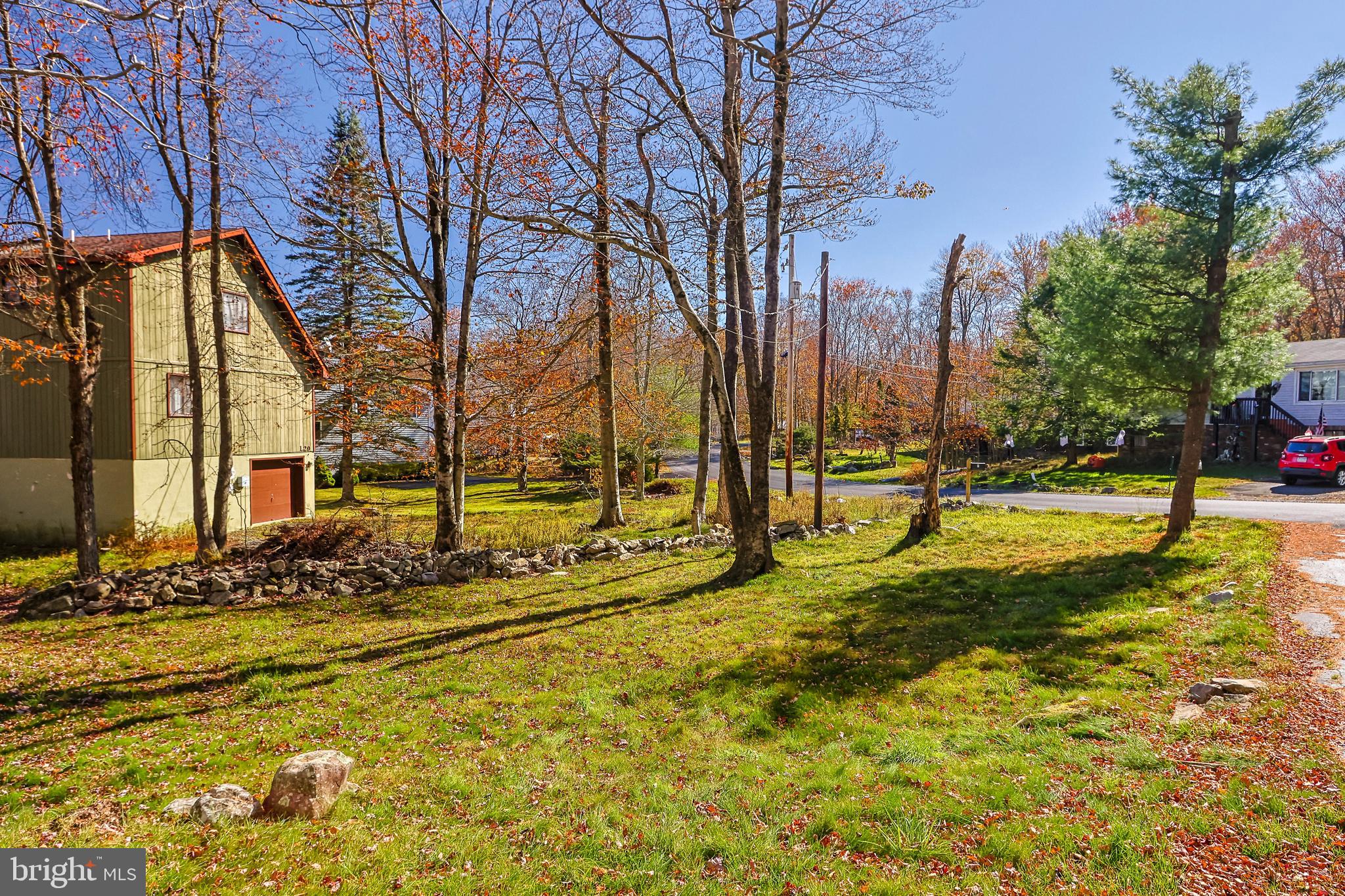 POCONO COUNTRY PLACE - Residential